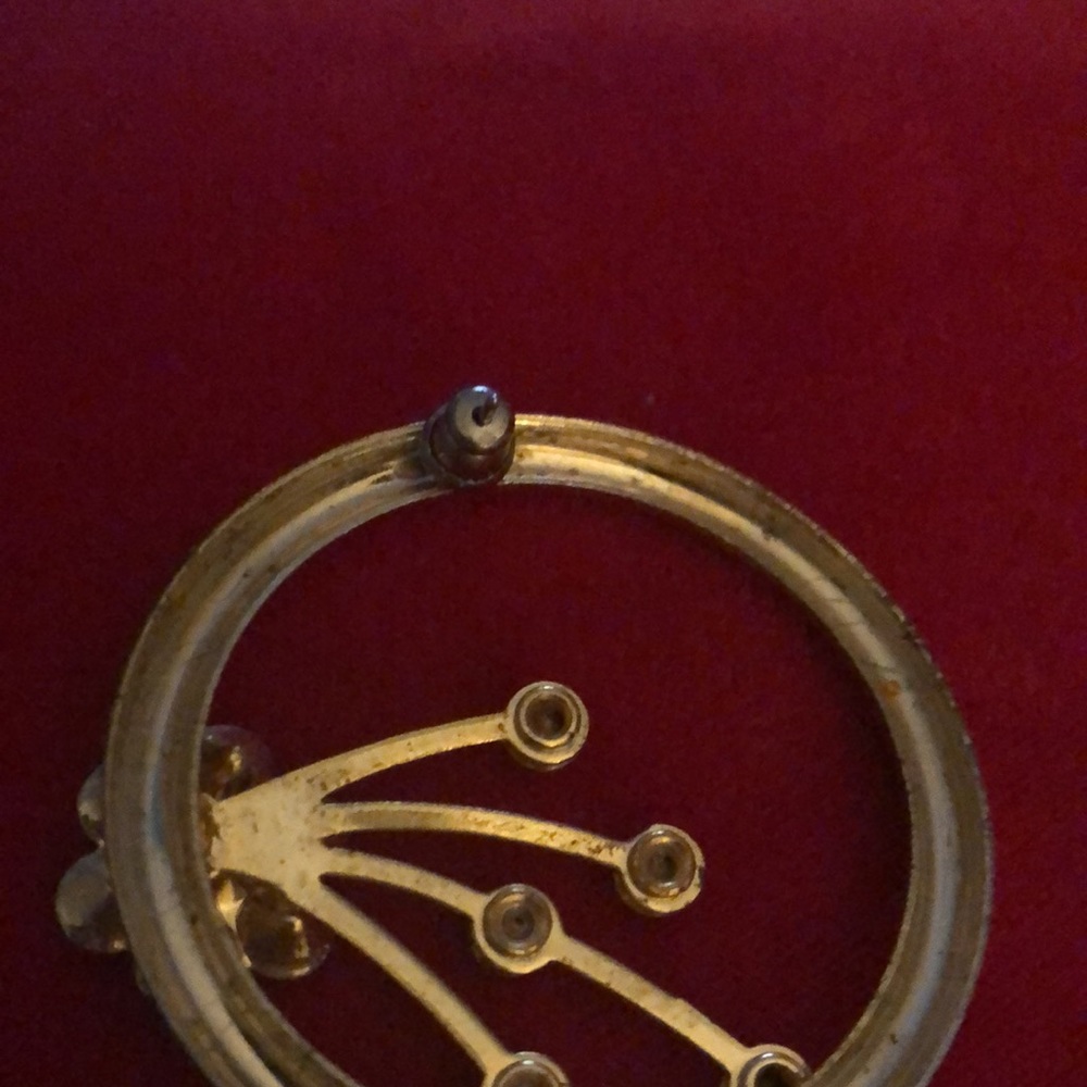 Gold tone with glass diamond stones vintage - Picture 2 of 2